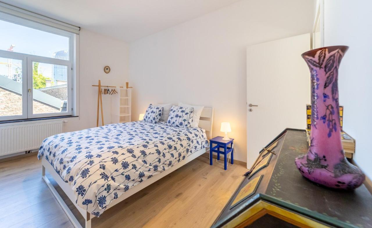 Apartment Lyves Two Liege